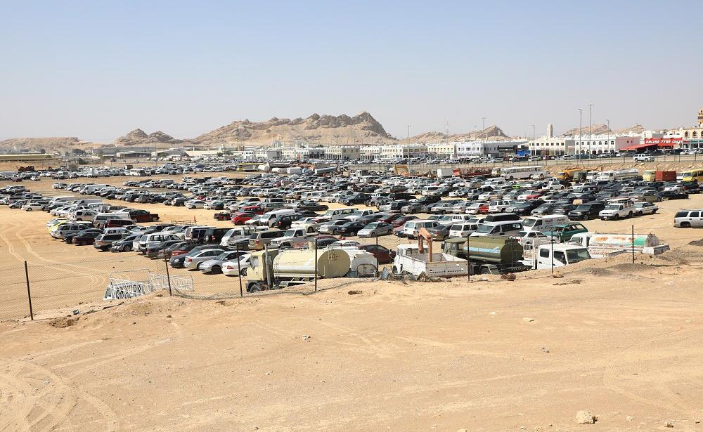 حجز آلاف السيارات في العين - الإمارات نيوز
