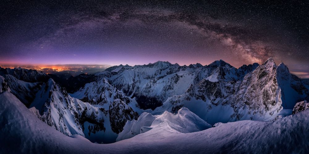 صورة ملايين النجوم في أعالي جبال تاترا للمصور التشيكي جيري بيندا