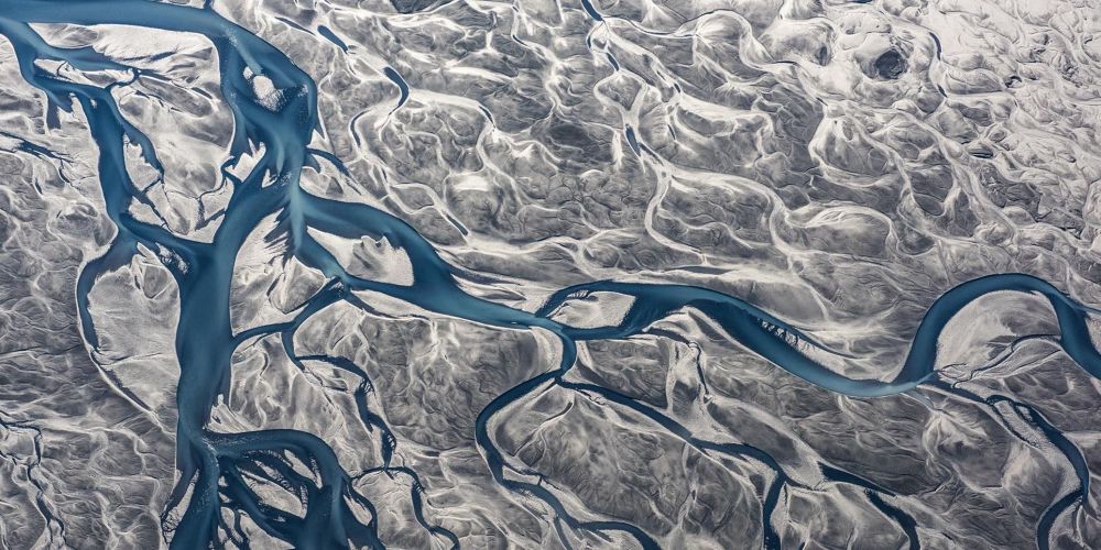 صورة نهر للمصور البولندي كاميل بيلينسكي