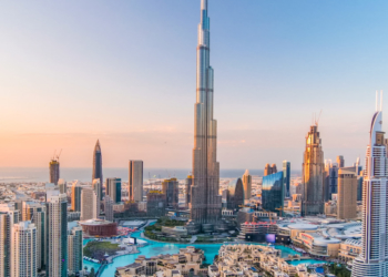 بالصور.. هكذا يستعد برج خليفة لاستقبال عام 2021