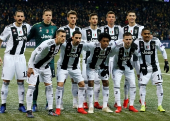 Soccer Football - Champions League - Group Stage - Group H - BSC Young Boys v Juventus - Stade de Suisse, Bern, Switzerland - December 12, 2018  Juventus players pose for a team group photo before the match   REUTERS/Denis Balibouse