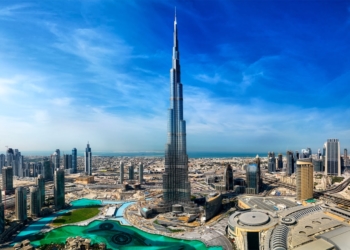 يو بي إس يتوقع انتعاش النمو في الإمارات
