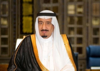 الملك سلمان يدعو أمير الكويت الجديد لزيارة السعودية
