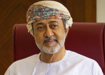 سلطان عمان يعفو عن نحو 600 سجين معظمهم أجانب