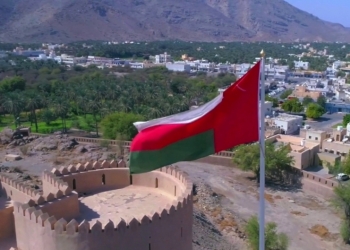 سلطنة عمان تكشف تفاصيل اعتماد "جواز سفر كورونا خليجي"