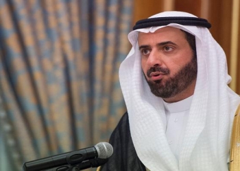 وزير الصحة السعودي يروي قصة مؤلمة لرجل توفي بسبب "شائعات كورونا"