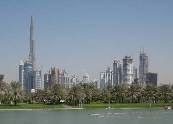 بلومبيرغ تؤكد تعافي اقتصاد الإمارات