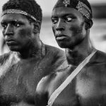 في فئة الصور الرياضية، فاز لوبيز سوتو بالجائزة الأولى عن صورة التقطها لمصارعين من السنغال