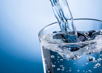 فوائد تناول المياه على معدة فارغة.. تعرّف عليها