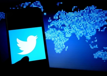 "تويتر" تصدر بياناً هاماً بعد توقف الموقع عالمياً
