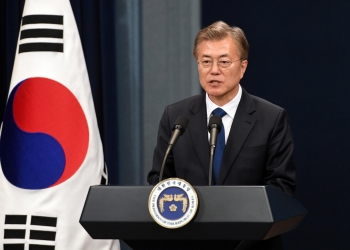 كوريا الجنوبية تحذّر من خطورة الوضع الحالي لكورونا