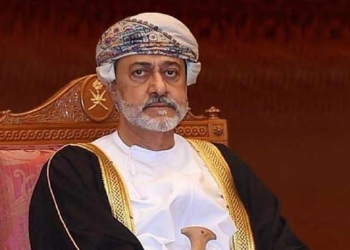 سلطان عمان ييصدر 28 مرسوماً لإعادة هيكلة بعض الوزارات
