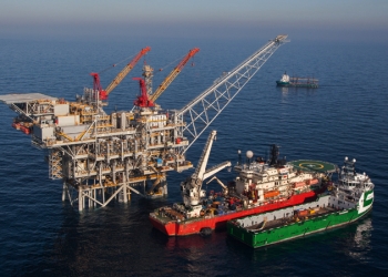 "البترول" تكشف تفاصيل تحويل مصر لمركز إقليمي للطاقة