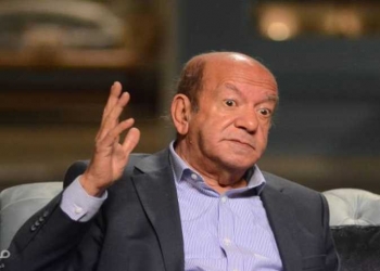"لا يقدموا كوميديا".. بهذه الكلمات وصف لطفي لبيب ممثلين مسرح مصر