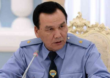 الإعلان عن فرار وزير الداخلية القرغيزي من العاصمة