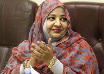 السلطات السودانية تُفرج عن زوجة عمر البشير
