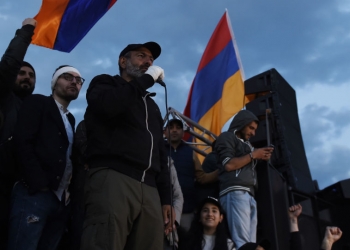 المعارضة الأرمينية