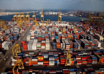 ميناء "جبل علي" يحقق إنجازاً عالمياً