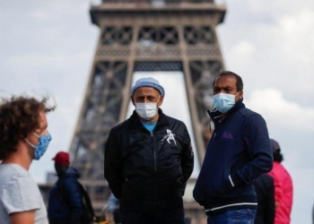 فرنسا تسجل حصيلة مرتفعة في الإصابات اليومية بكورونا