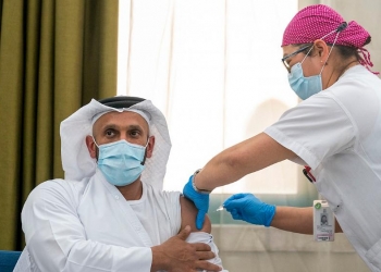 الإمارات بصدارة دول العالم في تطعيم السكان ضد كورونا