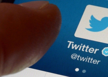 "تويتر" يبحث فرض اشتراكات مدفوعة على المستخدمين