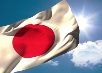السلطات اليابانية تناشد الأهالي بالتزام المنازل