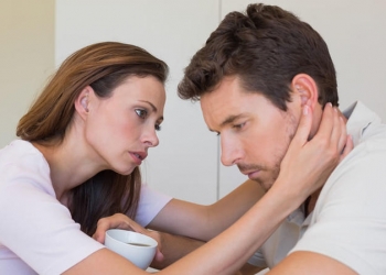 5 علامات إن ظهرت على زوجك فهو غير مهتم بكِ.. تعرّفي إليها فوراً
