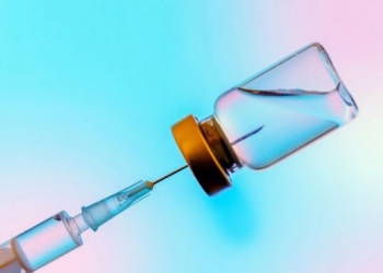 الإمارات تتفوق عربياً في مجال التطعيم ضد فيروس كورونا