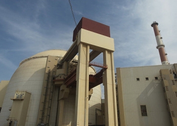 إيران تعلن بدء ضخ غاز اليورانيوم في مفاعل نطنز النووي