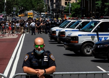 نيويورك تشهد مظاهرات ضد عنف الشرطة
