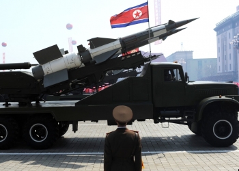 زعيم كوريا الشمالية يستعد للقتال