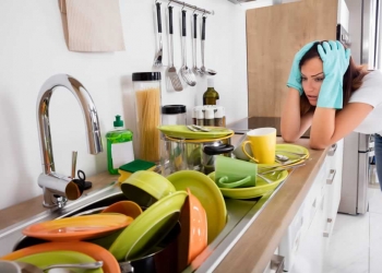 تنظيف المطبخ بعد الطبخ