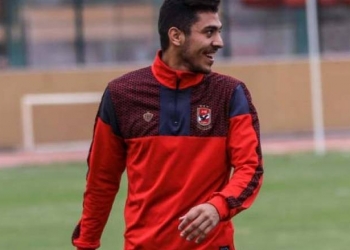 محمد شريف لاعب النادي الاهلي