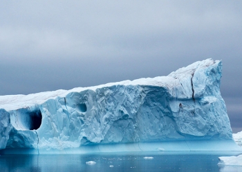 انهيار جليد أنتاركتيكا.. يُهدد العالم بالغرق