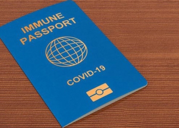 المفوضية الأوروبية تكشف موعد اعتماد جوازات سفر "كوفيد 19"