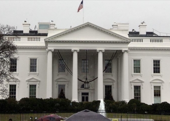 البيت الأبيض يعلن حالة الطوارئ في 17 ولاية أمريكية