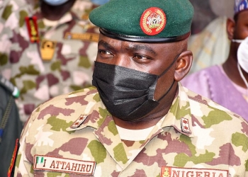 مقتل رئيس أركان الجيش النيجيري في تحطم طائرة عسكرية