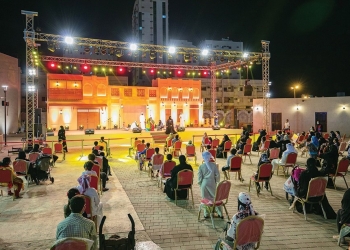 حضور الفعاليات في الإمارات