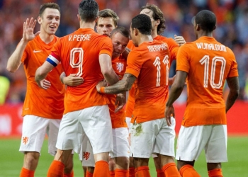 نجم المنتخب الهولندي يظهر لأول مرة في تدريبات دورتموند