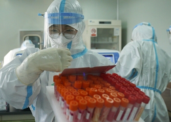 علماء صينيون يطرحون نظرية حول منشأ فيروس كورونا