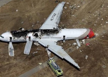 تحطم طائرة كينية بالقرب من الحدود الصومالية