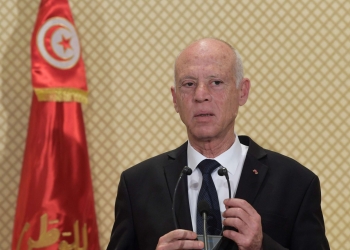 الرئيس التونسي يؤكد على التصدي لمحاولات ضرب السلم الاجتماعي