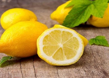 حبات الليمون
