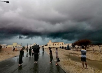 أحدهما لطفل.. عمان تسجل حالتي فقدان بسبب العاصفة