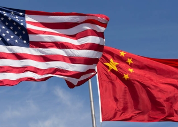 عقوبات صينية على 4 مسؤولين أمريكيين