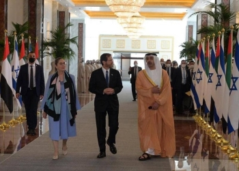 رئيس إسرائيل يصل إلى الإمارات