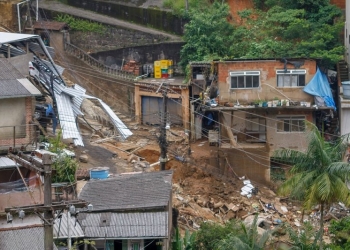 ارتفاع حصيلة قتلى الفيضانات والانهيارات الأرضية في البرازيل