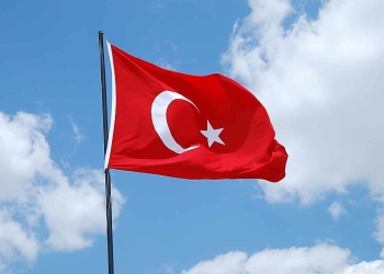 تركيا تدعو "تويتر" إلى التحلي بالمسؤولية.. ما القصة؟