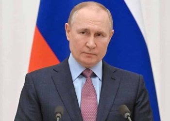 الرئيس الروسي يأمر بتحويل مدفوعات الغاز إلى الروبل حتى 31 مارس الحالي
