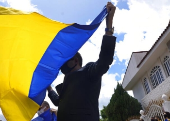 أوكرانيا: روسيا بدأت الانسحاب من سومي